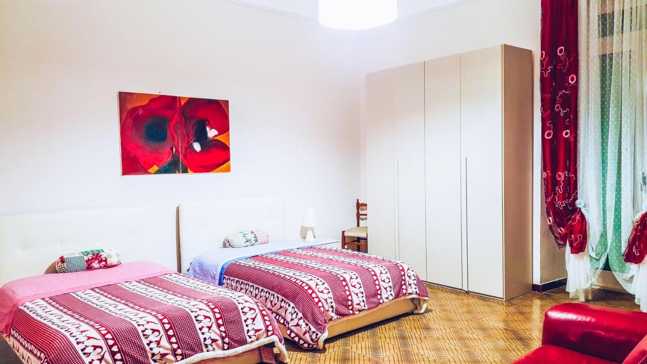 דירות ג'ובינאצו La Casa Dei Colori מראה חיצוני תמונה