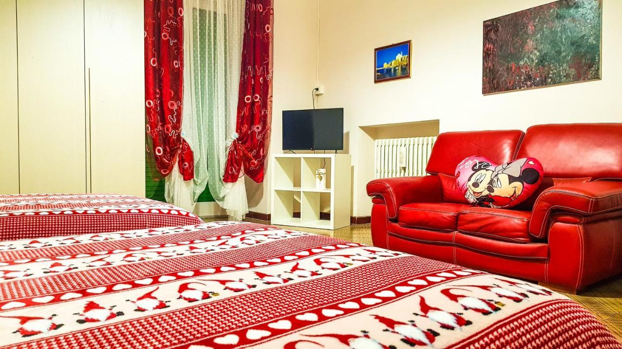 דירות ג'ובינאצו La Casa Dei Colori מראה חיצוני תמונה