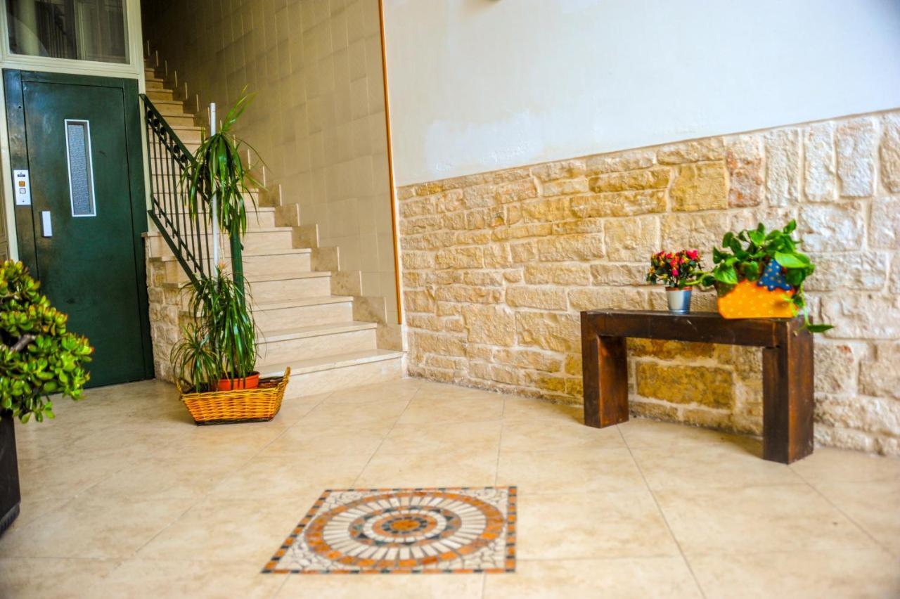 דירות ג'ובינאצו La Casa Dei Colori מראה חיצוני תמונה