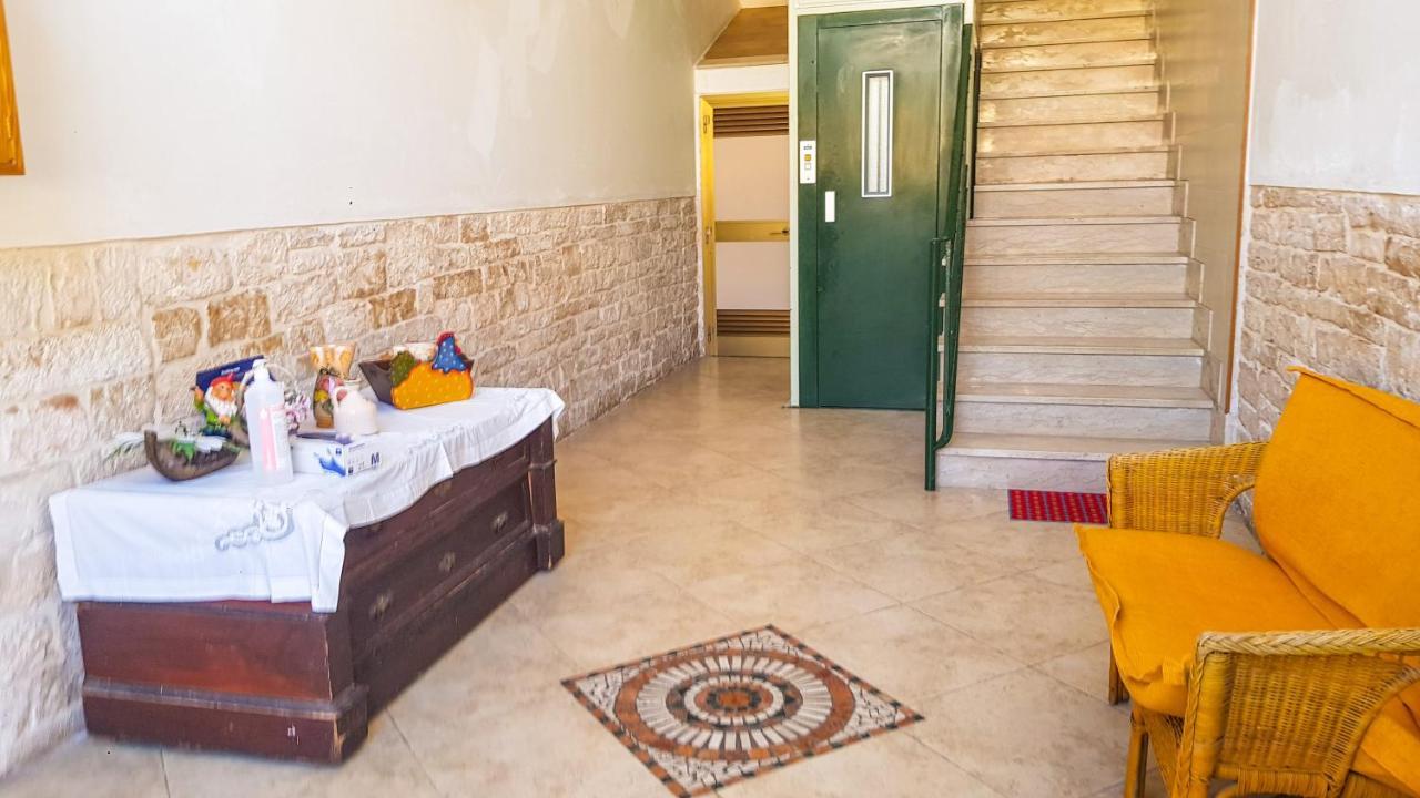 דירות ג'ובינאצו La Casa Dei Colori מראה חיצוני תמונה
