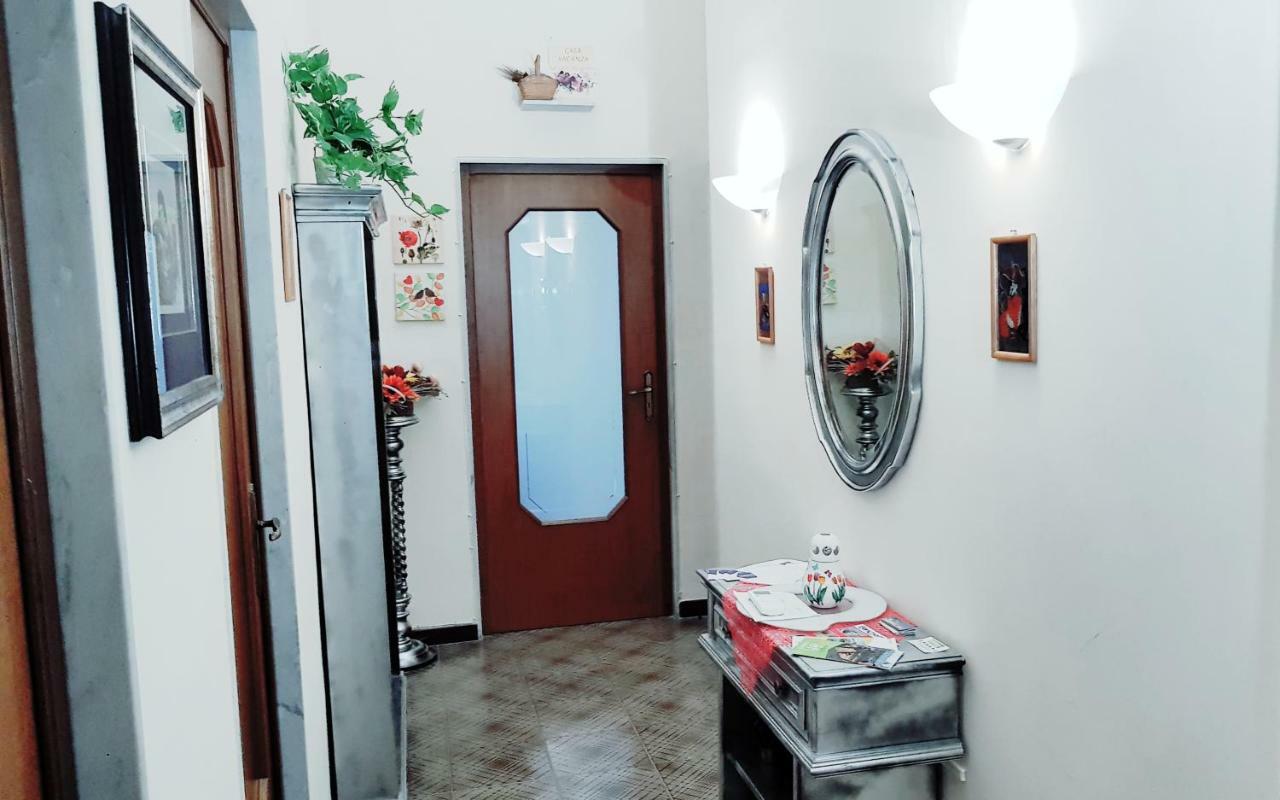דירות ג'ובינאצו La Casa Dei Colori מראה חיצוני תמונה