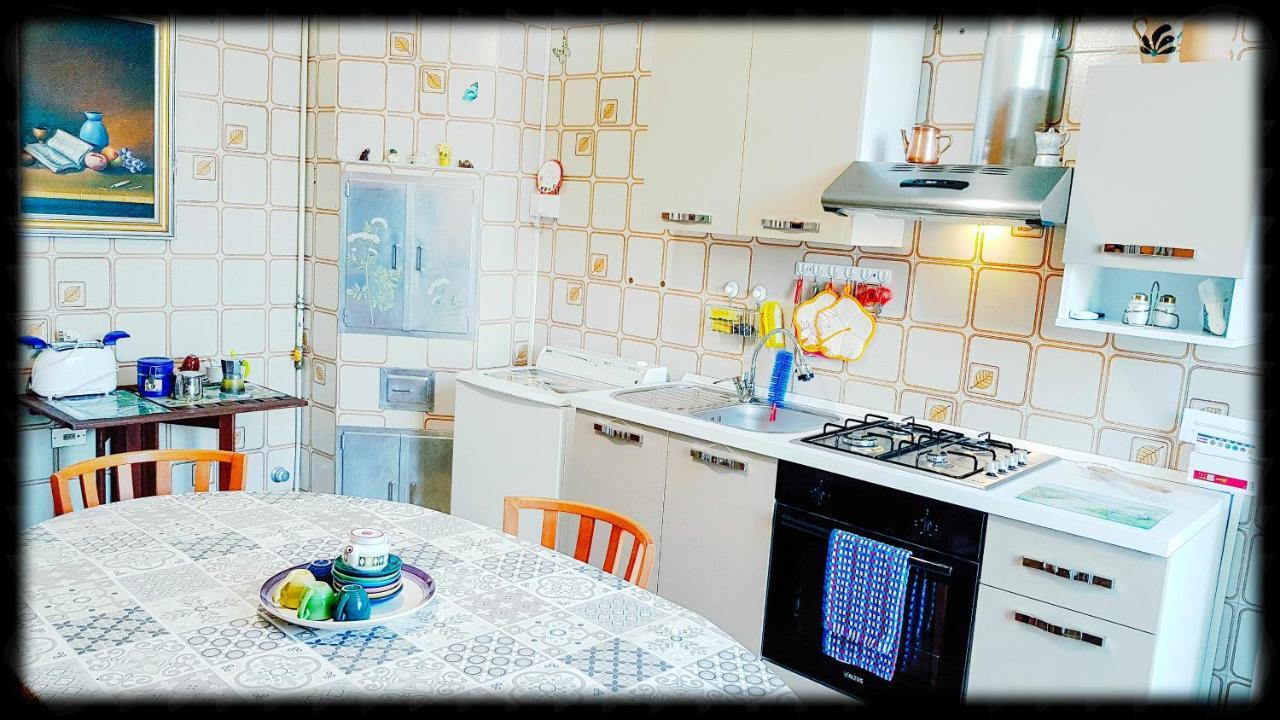 דירות ג'ובינאצו La Casa Dei Colori מראה חיצוני תמונה