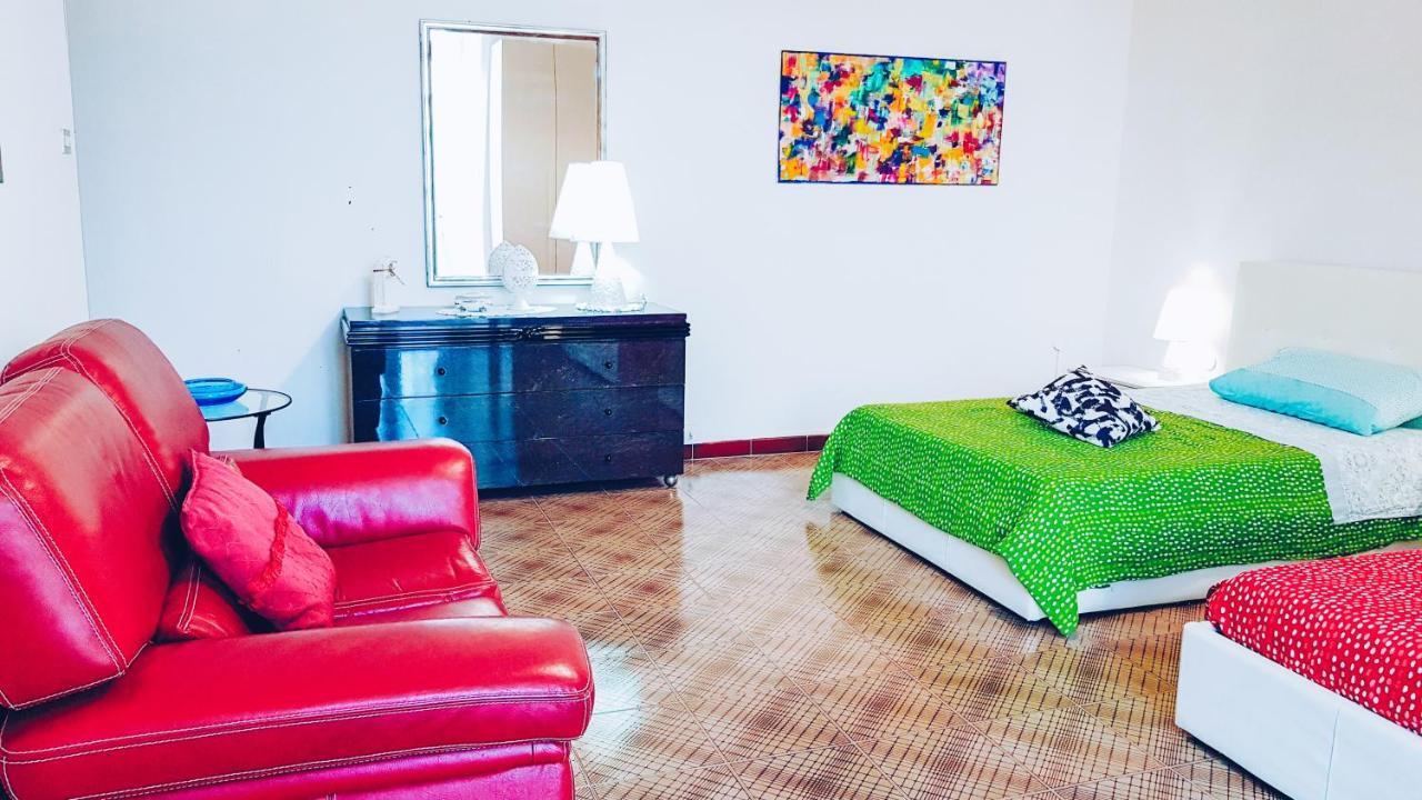 דירות ג'ובינאצו La Casa Dei Colori מראה חיצוני תמונה